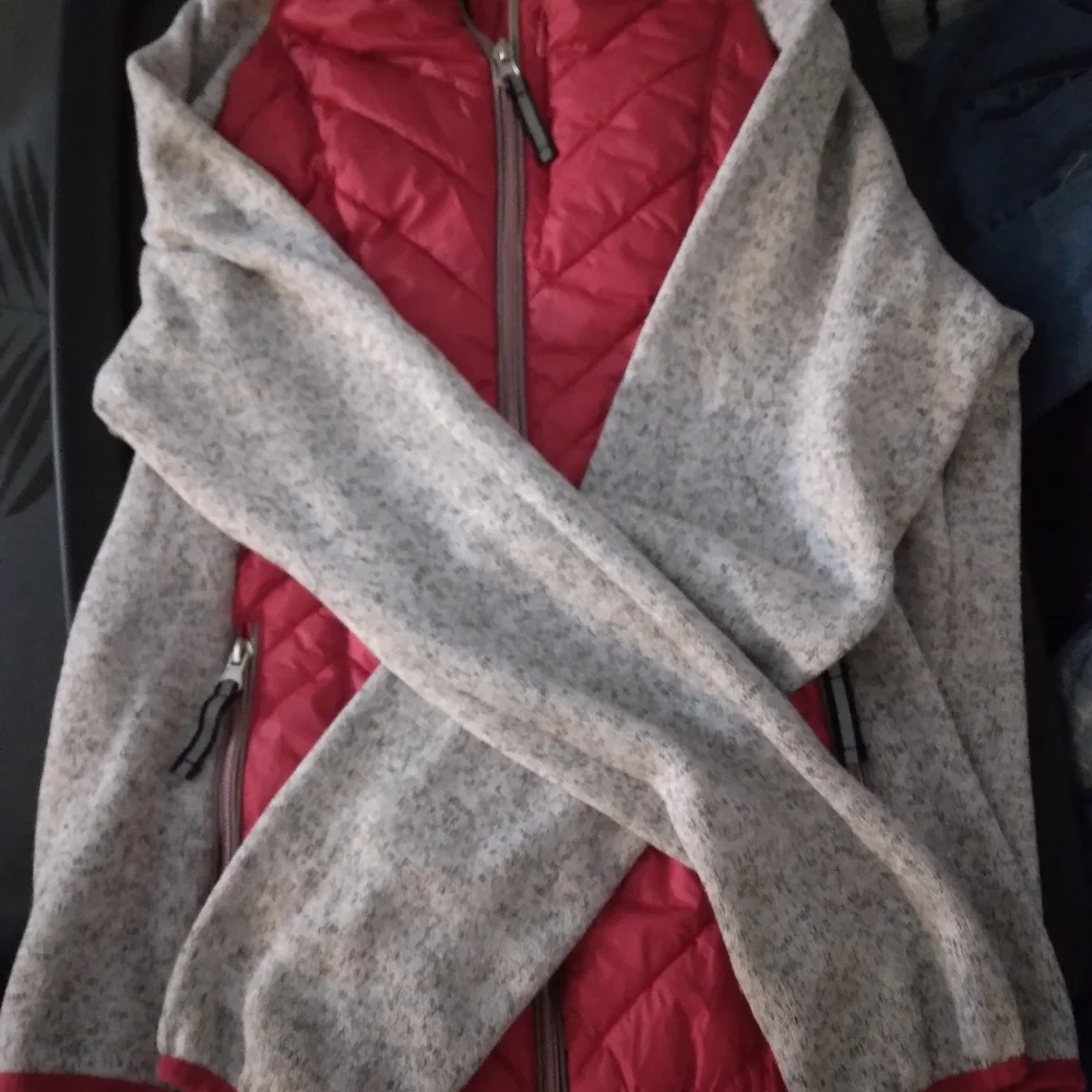 Womens excursion jacket - Picture 1 of 2